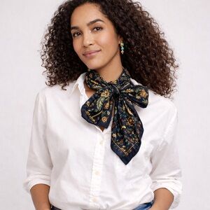 Top Luxury Woman’s Fashion Silk Scarf Jungle Flower.